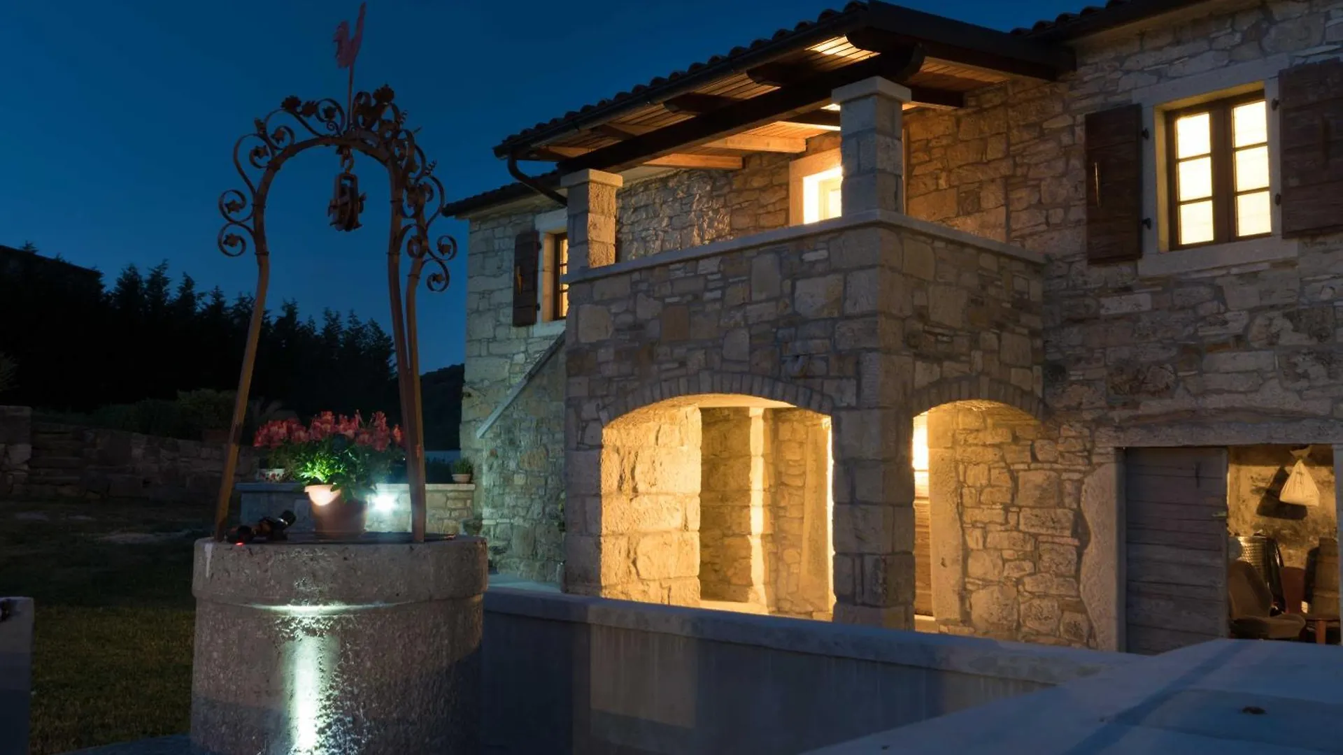 Villa Sterna, A Charming Villa In The Heart Of Istria Beram 0*,
